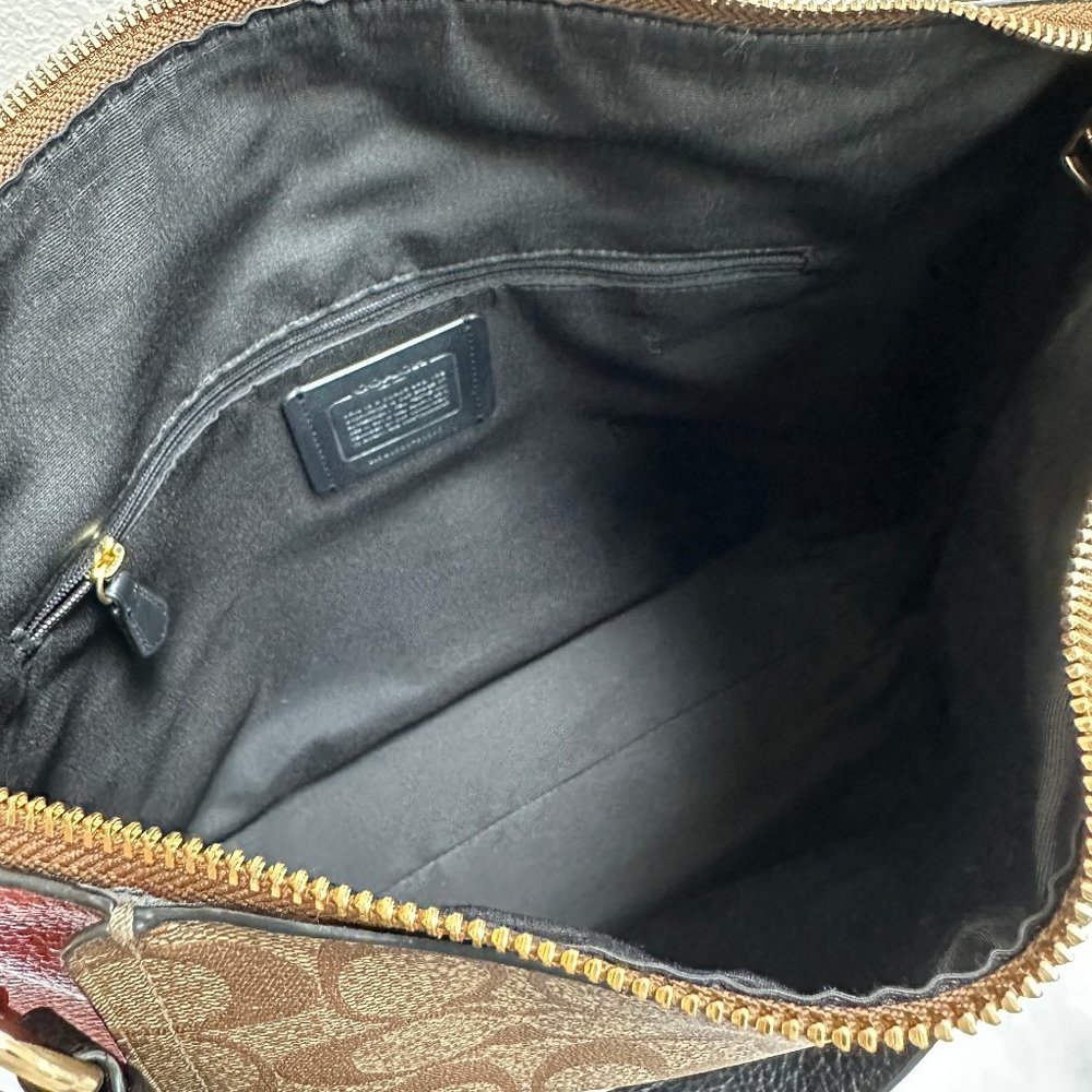 COACH Marlon Hobo 91386 Colorblock Sign Canvas Khaki/Orange, Crossbody in EUC - Picture 10 of 12